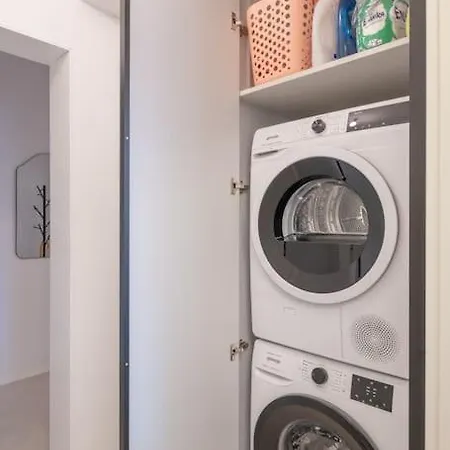 Top-notch Location, An Exceptionally Stylish Flat